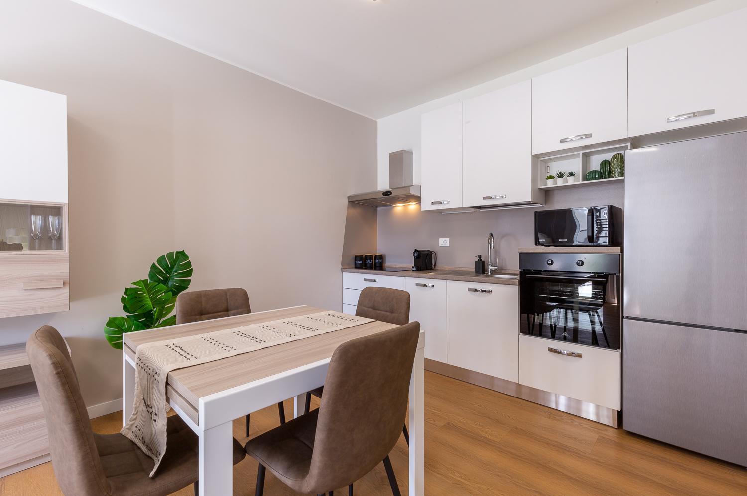 Quartu SantʼElena Colombo Palace - Suite Eden Via Perda Bona 35A מראה חיצוני תמונה