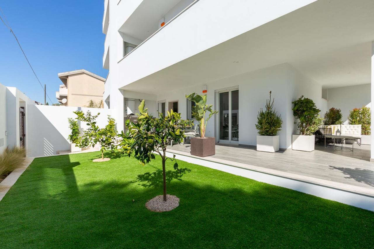Quartu SantʼElena Colombo Palace - Suite Eden Via Perda Bona 35A מראה חיצוני תמונה