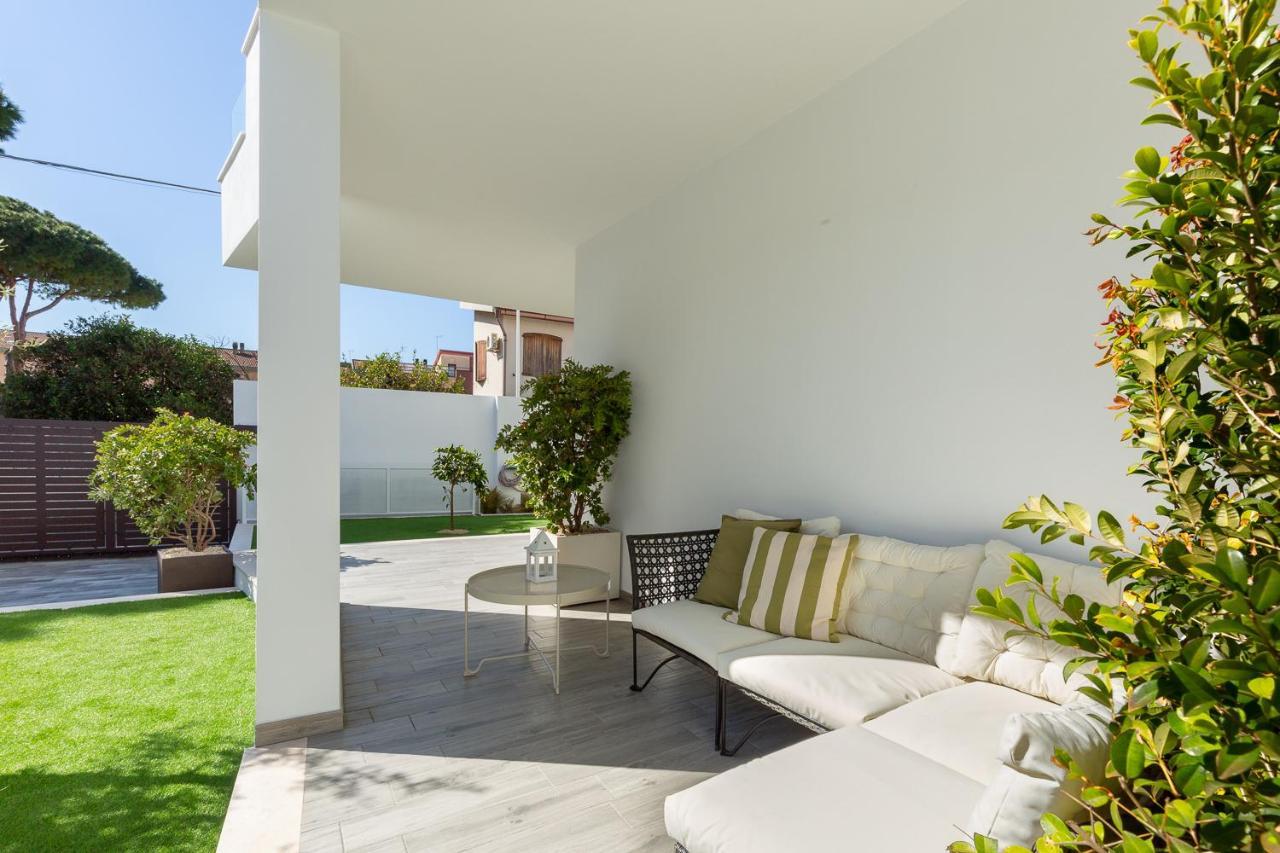 Quartu SantʼElena Colombo Palace - Suite Eden Via Perda Bona 35A מראה חיצוני תמונה